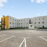 Hotel Premiere Classe Gatines