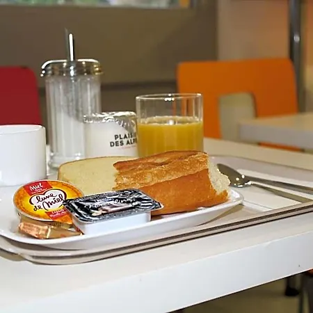 Hotell Premiere Classe Gatines Plaisir