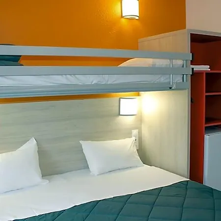 Premiere Classe Gatines Hotel Plaisir